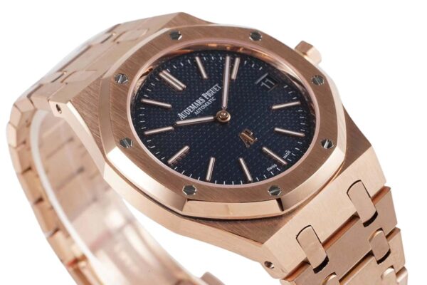 Royal Oak 15202 39mm Blue Dial in Rose Gold - Image 7