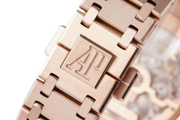 Royal Oak 15202 39mm Blue Dial in Rose Gold - Image 6