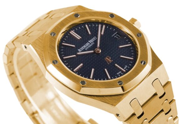 Royal Oak 15202 39mm Blue Dial in Yellow Gold - Image 3