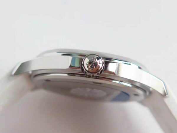Aquanaut Luce 5067A-011 White Dial in Steel - Image 7