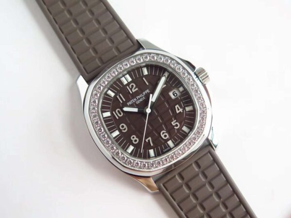 Aquanaut Luce 5067A-023 Brown Dial in Steel - Image 5
