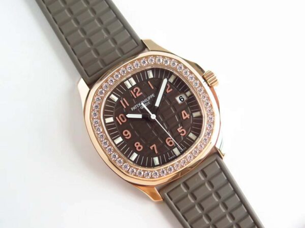 Aquanaut Luce 5068R-001 Brown Dial in Rose Gold - Image 2