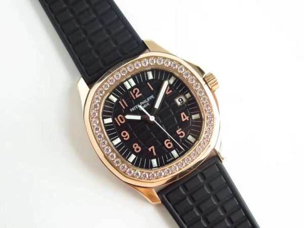 Aquanaut Luce 5068R Black Dial in Rose Gold - Image 5