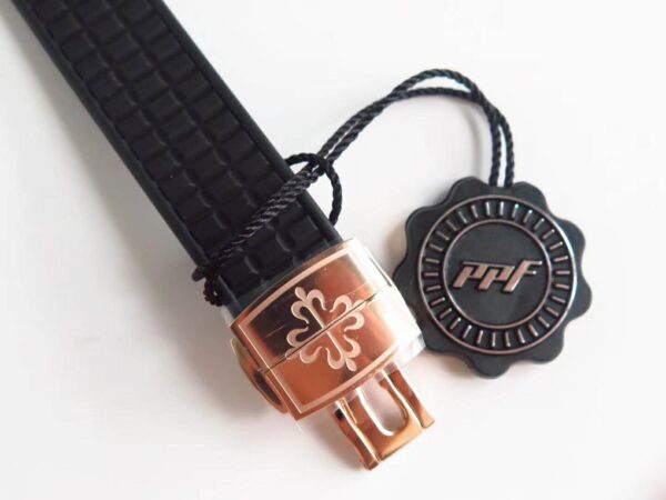 Aquanaut Luce 5068R Black Dial in Rose Gold - Image 6