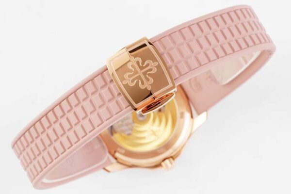 Aquanaut Luce 5072R MOP Dial in Rose Gold - Image 8