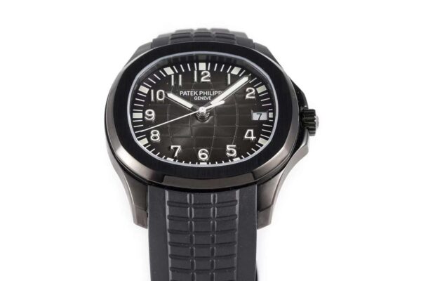 Aquanaut 5167A ‘Black Venom Limited Edition’ Black Dial on Black Rubber Strap - Image 5