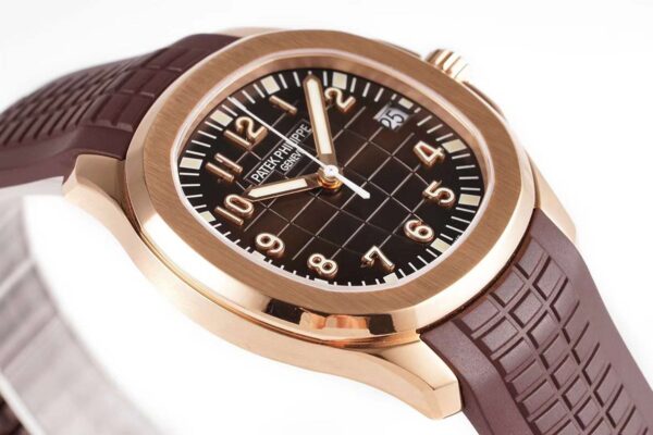 Aquanaut 5167/1R Brown Dial in Rose Gold - Image 6