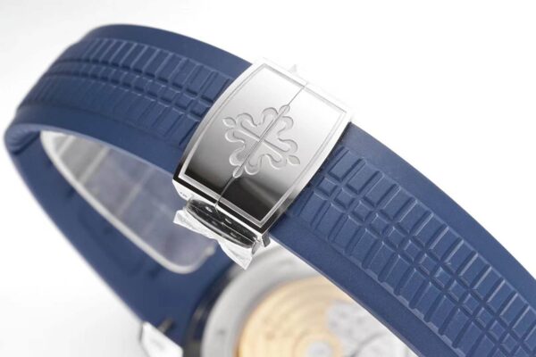 Aquanaut 5168G Blue Dial in White Gold - Image 7