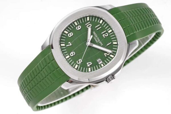 Aquanaut 5168G-010 Green Dial in White Gold - Image 2