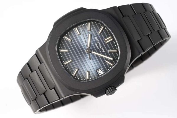 Nautilus Jumbo 5711 ‘Black Venom Limited Edition’ Blue Dial - Image 7