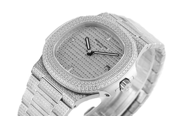 Nautilus Jumbo 5711 Diamond Dial in White Gold with Paved Diamonds - Image 2