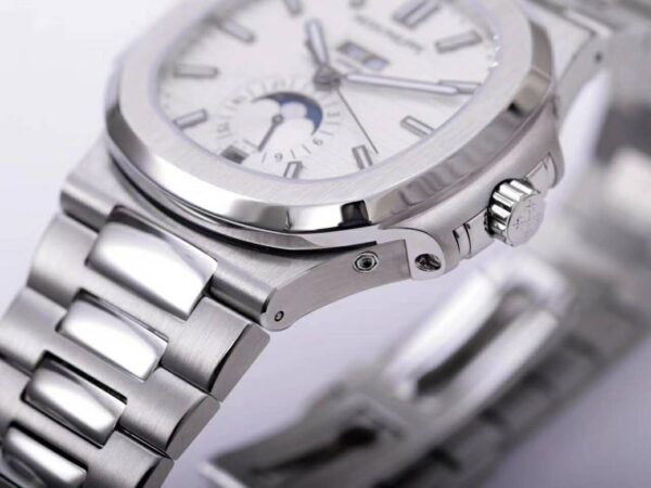 Nautilus 5726/1A-010 White Dial in Steel - Image 4