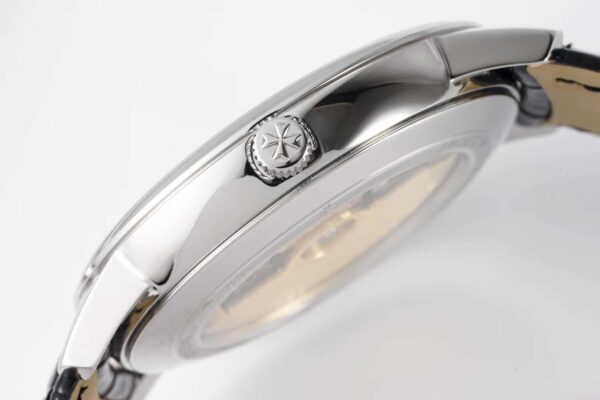 Patrimony White Dial in White Gold Ref: 85180 - Image 7