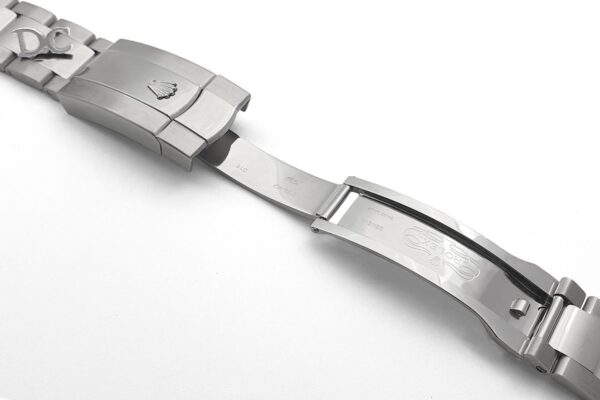 Sky-Dweller 326934 White Dial in White Gold - Image 5