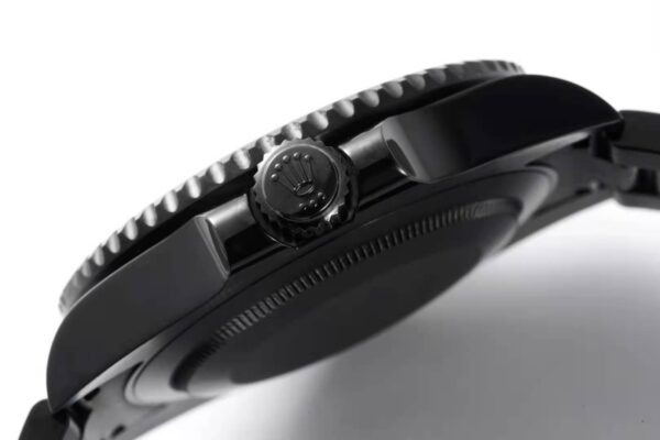 GMT Master II 116710 “Oreo” Black Dial in PVD - Image 9