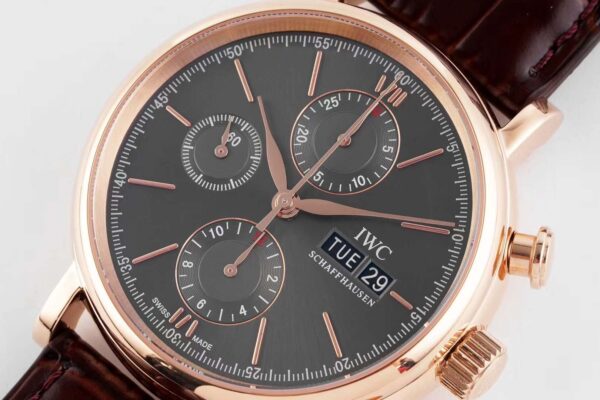 Portofino Chronograph IW391021 Grey Dial in Rose Gold - Image 3