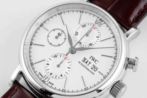 Portofino Chronograph IW391027 Edition “150 Years” White Dial in Steel - Image 5