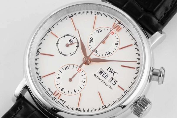 Portofino Chronograph IW391031 Edition “150 Years” White Dial in Steel - Image 3