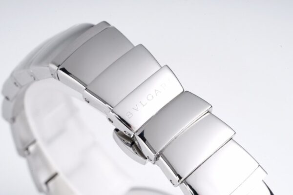 Lvcea Black Dial in Steel - Image 7