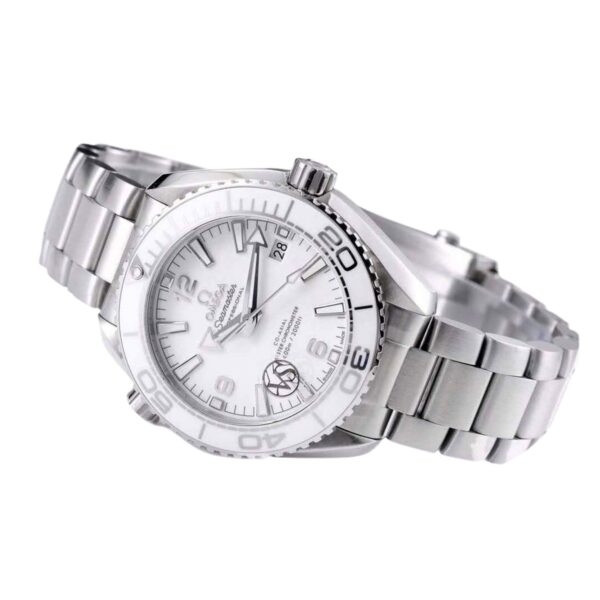 Seamaster Planet Ocean 600M Co-Axial Master Chronometer White Dial 39.5mm on Bracelet - Image 4