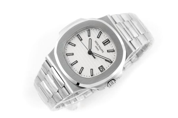 Nautilus Jumbo 5711/1A-011 White Dial - Image 3