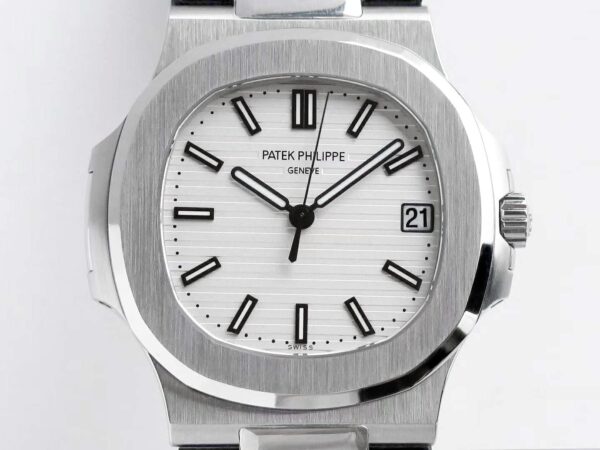 Nautilus Jumbo 5711 White Dial in Steel with Black Leather Strap - Image 3