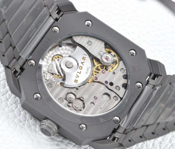 Octo Finissimo Grey Dial - Image 7