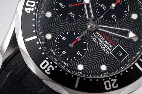 Seamaster Diver 300m Chronograph Black Dial on Rubber Strap - Image 5