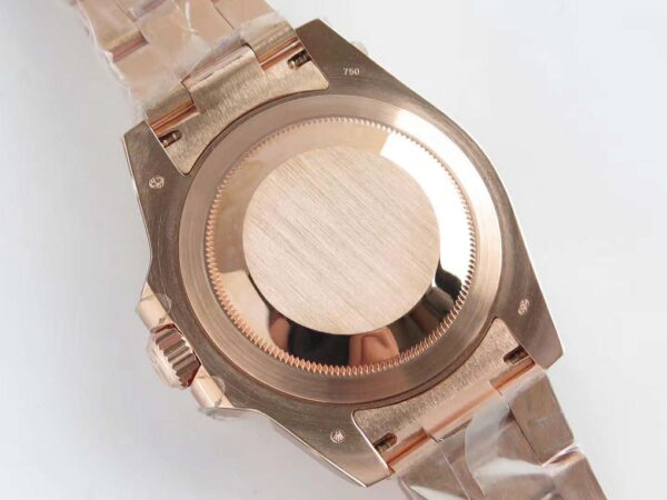 GMT Master II 126715 CHNR “Rootbeer” in Rose Gold - Image 8