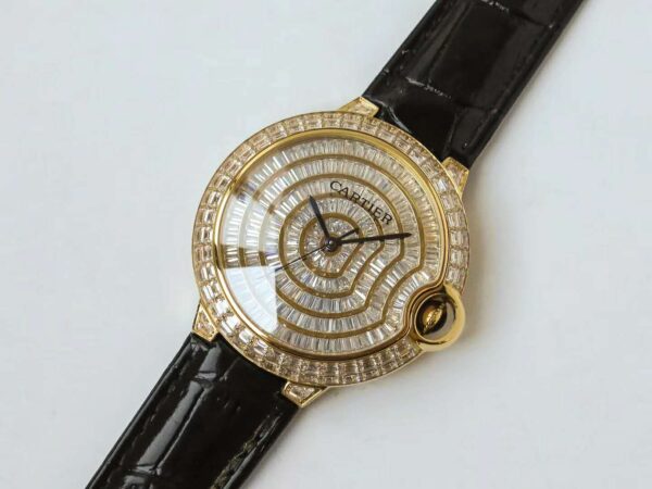 Ballon Bleu de Cartier 42mm Diamond Paved Dial in Yellow Gold - Image 10