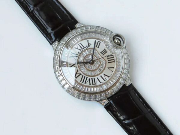Ballon Bleu de Cartier 42mm White Dial with Diamonds in Rose Gold - Image 4