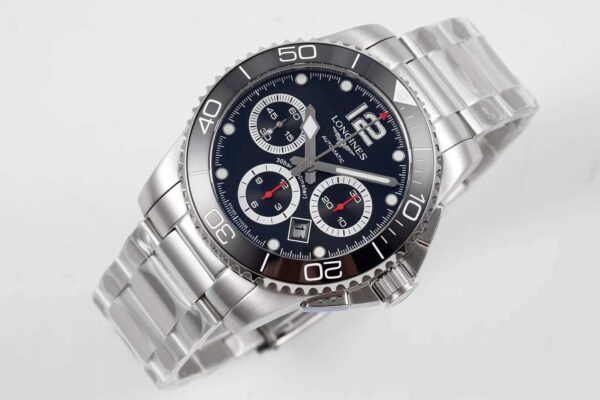 Hydroconquest Black Dial on Bracelet - Image 2