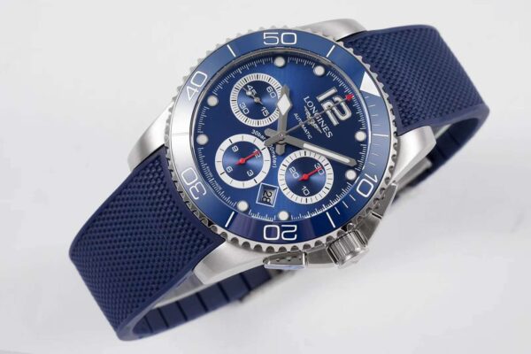Hydroconquest Blue Dial on Rubber Strap - Image 3