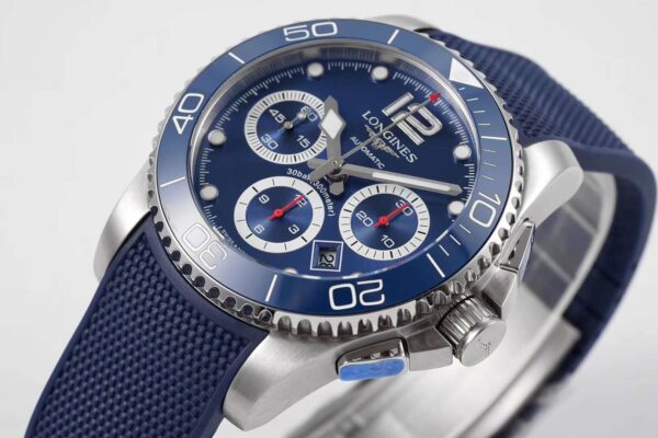 Hydroconquest Blue Dial on Rubber Strap - Image 5