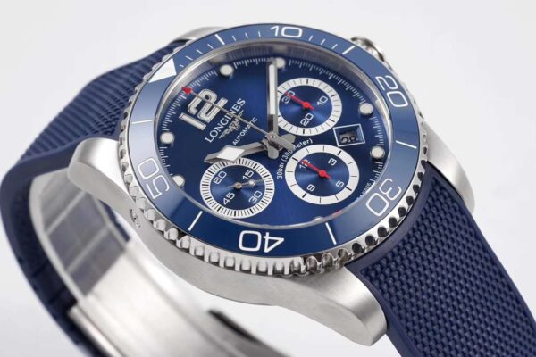 Hydroconquest Blue Dial on Rubber Strap - Image 4