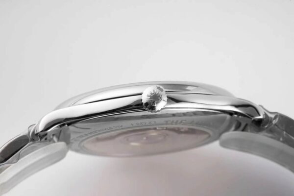 Master Collection White Dial on Bracelet - Image 9
