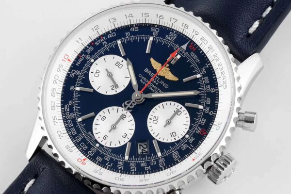 Navitimer 01 Chronograph Blue Dial in Steel - Image 3