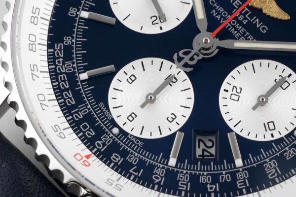 Navitimer 01 Chronograph Blue Dial in Steel - Image 5