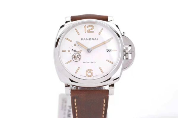 PAM1046 Luminor Due 42mm - Image 6