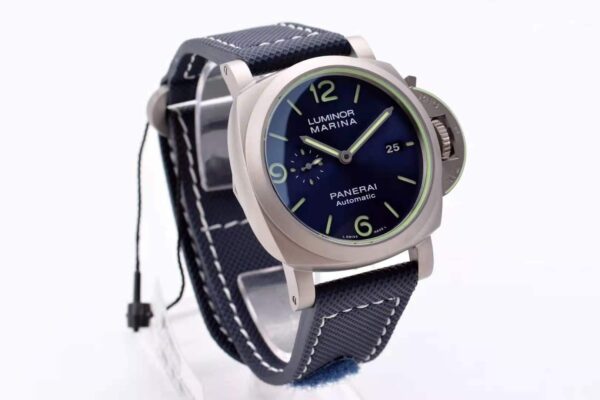 PAM1117 Luminor Marina 44mm - Image 8
