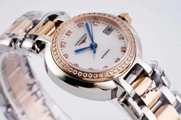 Primaluna MOP White Dial with Diamond Markers and Diamond Bezel in Rose Gold - Image 4