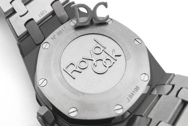 Lady Royal Oak 67650 White Dial in Steel - Image 8