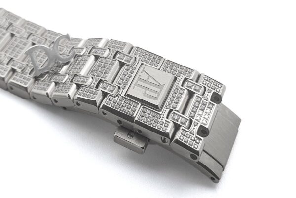 Royal Oak 41mm 15402 Full Diamond Paved In White Gold on Bracelet - Image 5