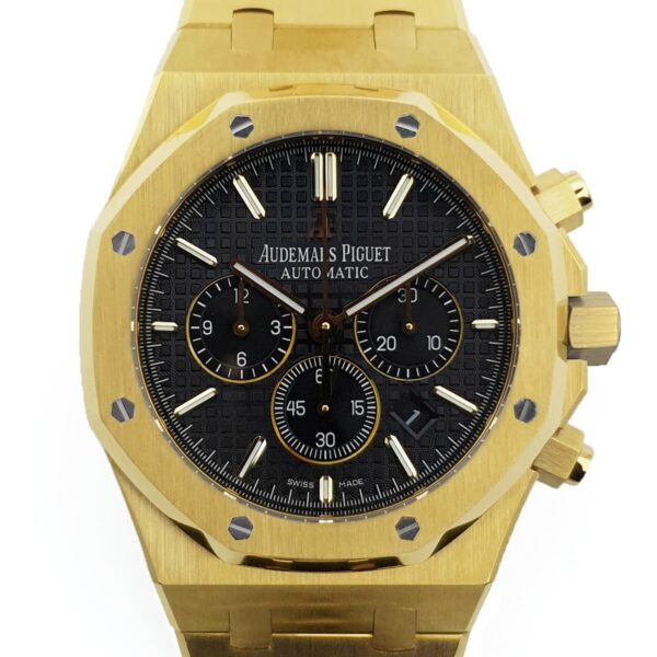 Royal Oak Self-Winding Chronograph White Dial in Yellow Gold