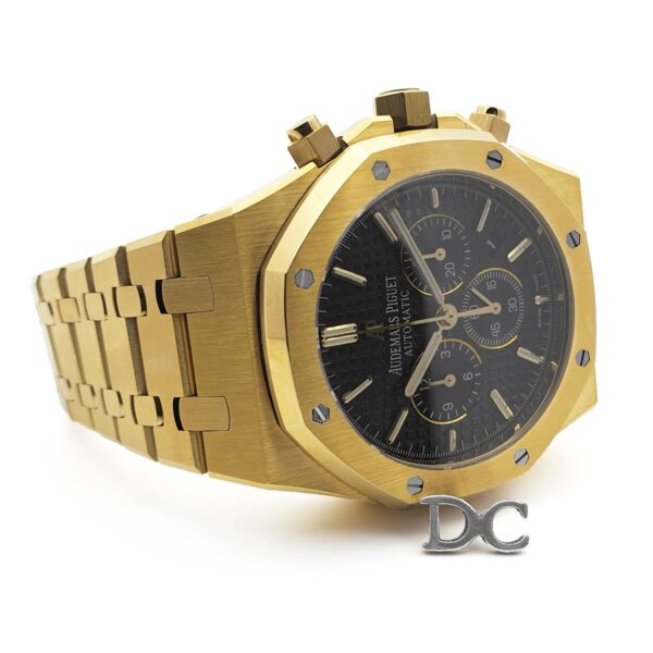Royal Oak Self-Winding Chronograph White Dial in Yellow Gold - Image 4