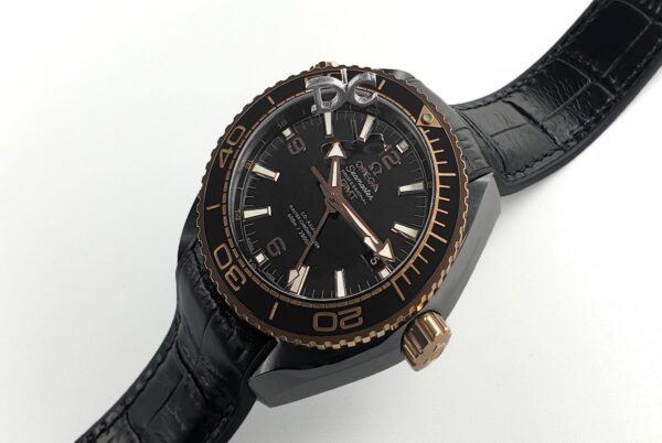 Seamaster Planet Ocean GMT “Deep Black” Gold Ceramic - Image 3