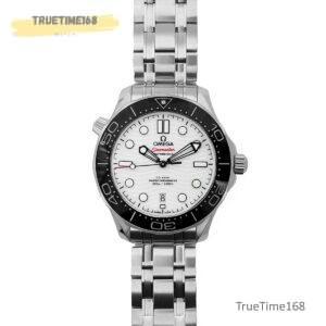 Seamaster Diver 300M Omega Co-Axial Master Chronometer 42mm White Dial with Black Bezel