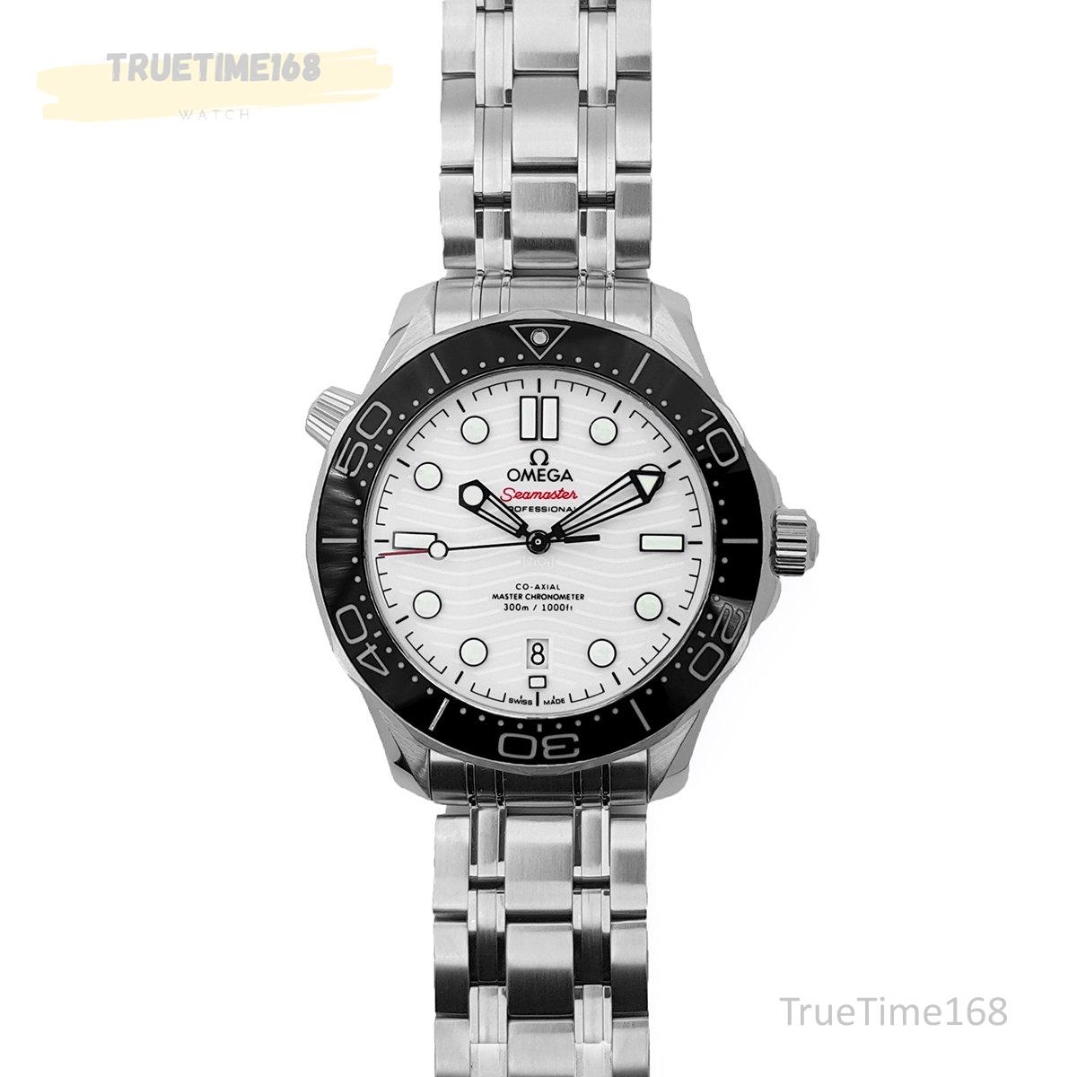 Seamaster Diver 300M Omega Co-Axial Master Chronometer 42mm White Dial with Black Bezel