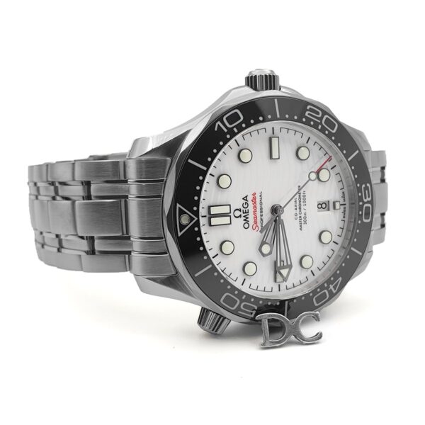 Seamaster Diver 300M Omega Co-Axial Master Chronometer 42mm White Dial with Black Bezel - Image 3