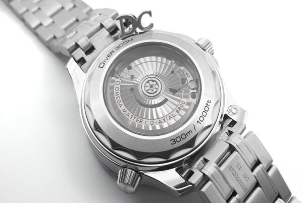 Seamaster Diver 300M Omega Co-Axial Master Chronometer 42mm White Dial with Black Bezel - Image 6